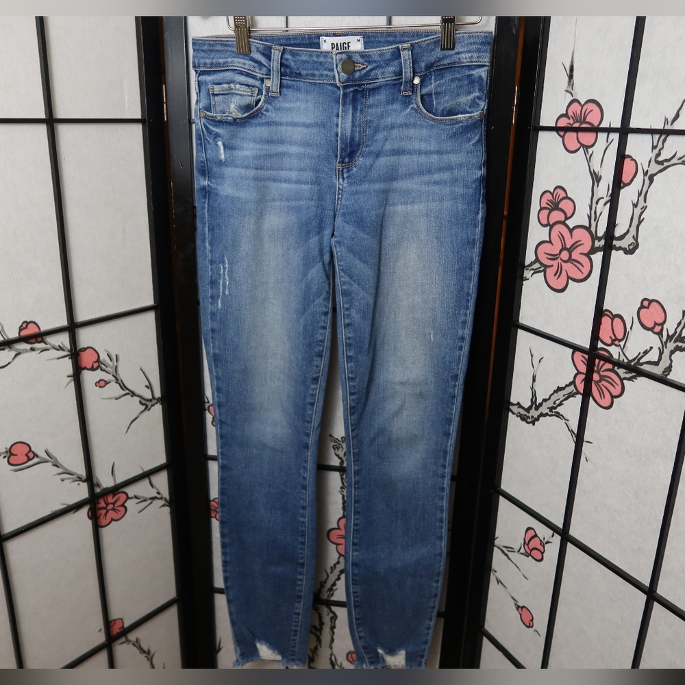 PAIGE Medium Blue Cropped Skinny Jeans Size 26